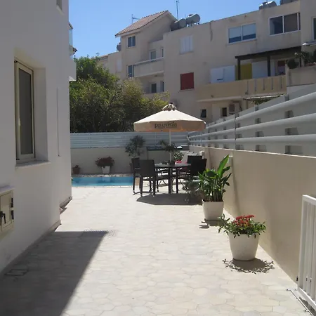 Polyxenia Isaak Luxury And Appartement