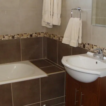 דירה Polyxenia Isaak Luxury And פרוטאראס