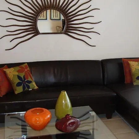 Апартаменты Polyxenia Isaak Luxury And *