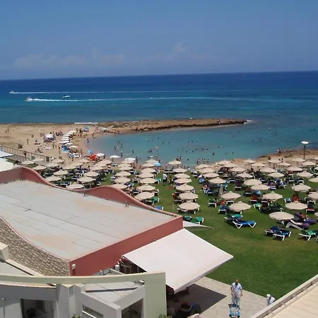 Polyxenia Isaak Luxury And Апартаменты